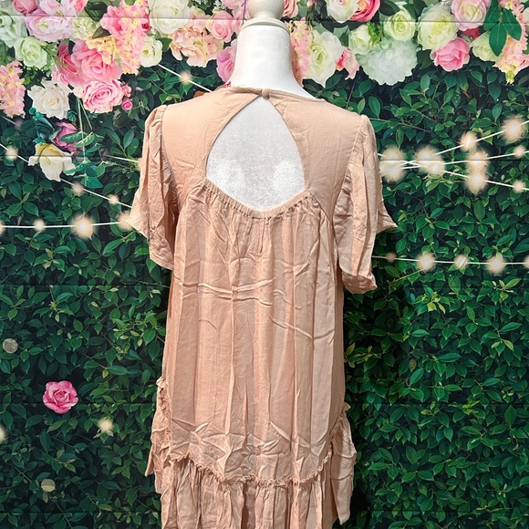 Cream Ruffled Dress - Picture 2 of 2